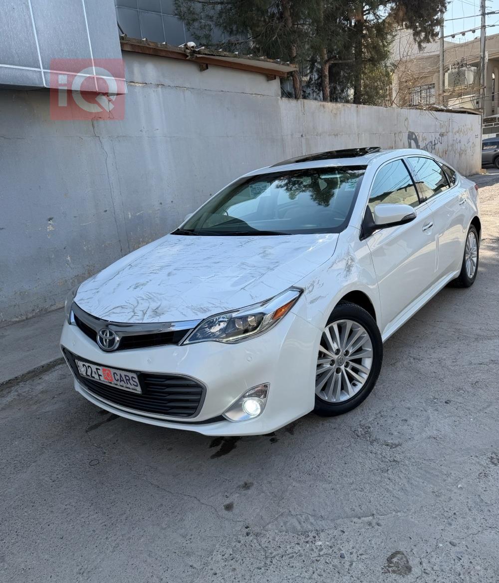 تويوتا أفالون